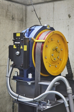 エレベーター部品