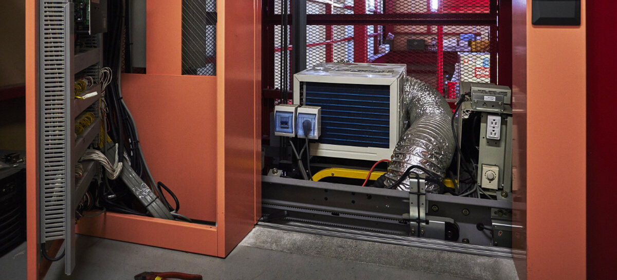 REPAIR 修理・工事